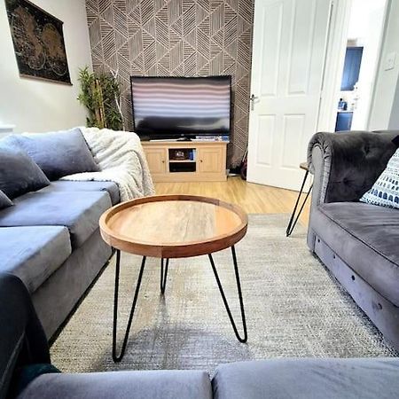 שפילד Home From Home 3 Bed,2 Bath House With Garden&Parking Near Centre&Tram Stop מראה חיצוני תמונה