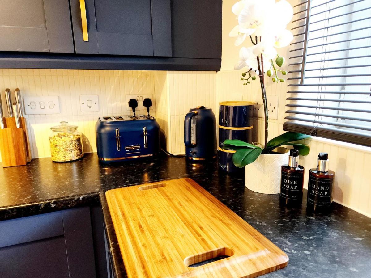 שפילד Home From Home 3 Bed,2 Bath House With Garden&Parking Near Centre&Tram Stop מראה חיצוני תמונה