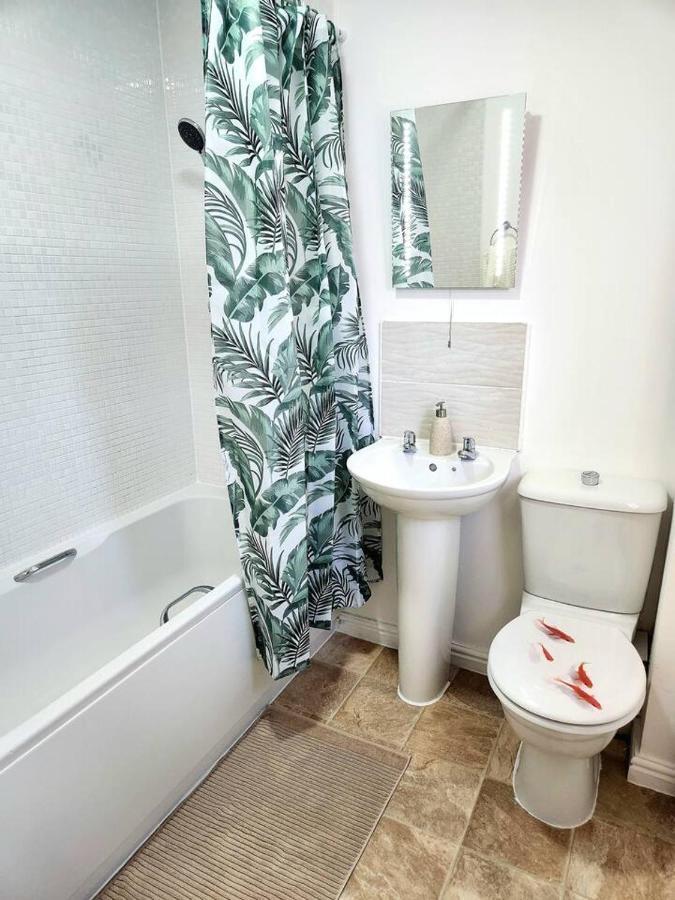 שפילד Home From Home 3 Bed,2 Bath House With Garden&Parking Near Centre&Tram Stop מראה חיצוני תמונה