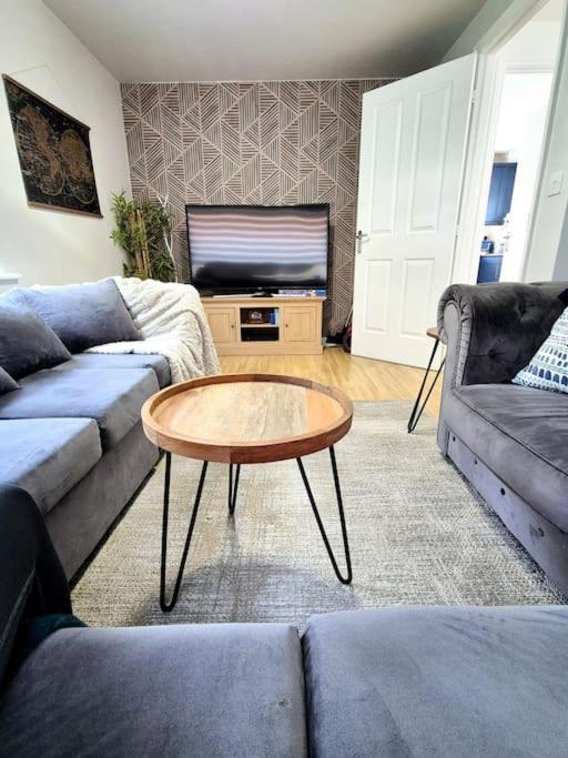 שפילד Home From Home 3 Bed,2 Bath House With Garden&Parking Near Centre&Tram Stop מראה חיצוני תמונה
